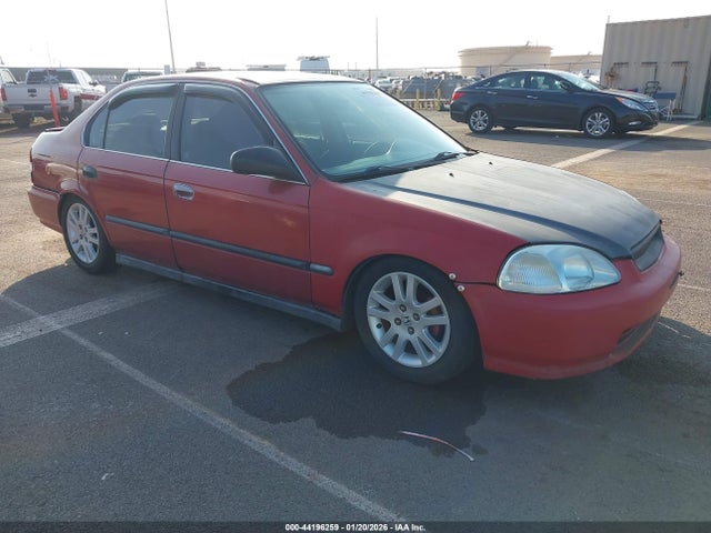 Salvage Honda Civic Image