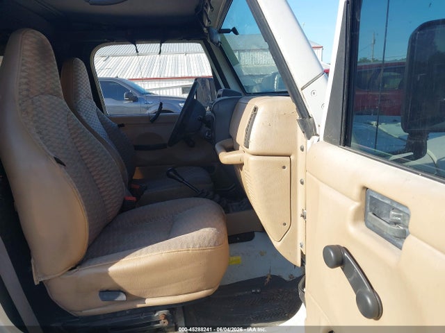 Jeep Wrangler Sport