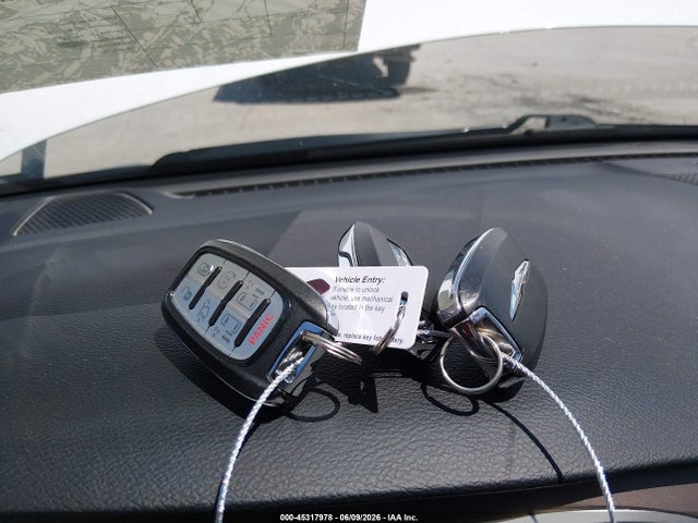 Chrysler Pacifica Touring L