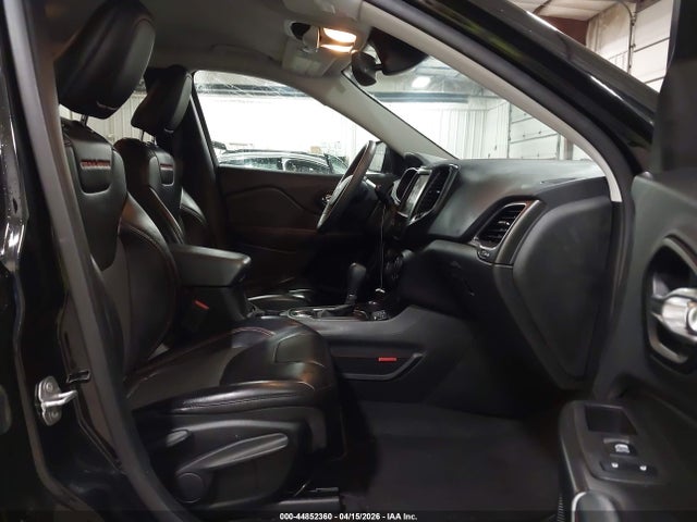 Jeep Cherokee Trailhawk 4x4