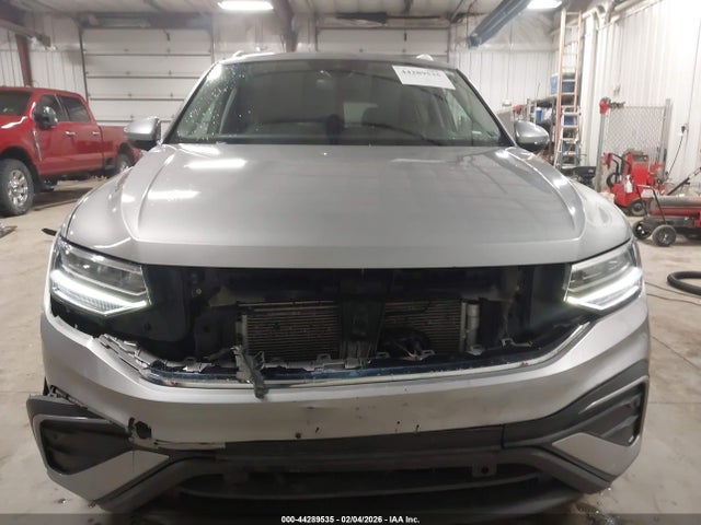 Volkswagen Tiguan 2.0t Se