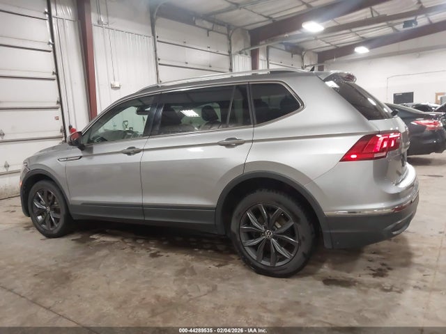 Volkswagen Tiguan 2.0t Se