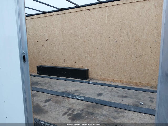 Covered Wagon Enclosed Cargo Trail