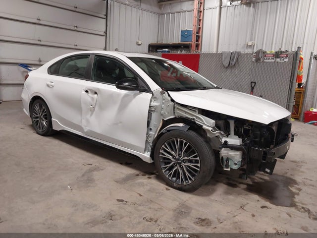 Salvage Kia Forte Image