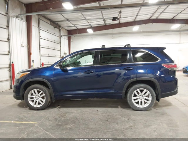 Toyota Highlander Le V6