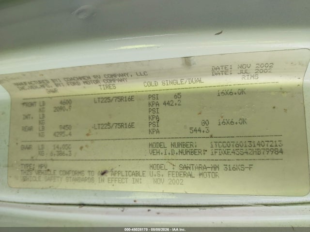 Ford E-450 Standard