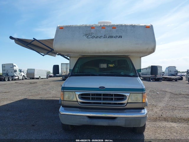 Ford E-450 Standard