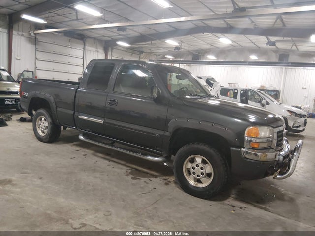 Salvage GMC Sierra 1500 Image