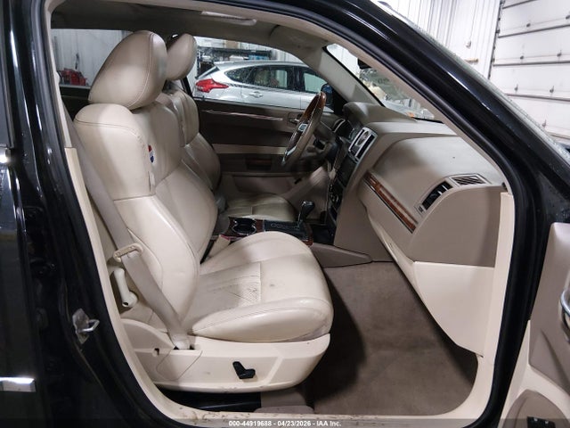 Chrysler 300c Hemi
