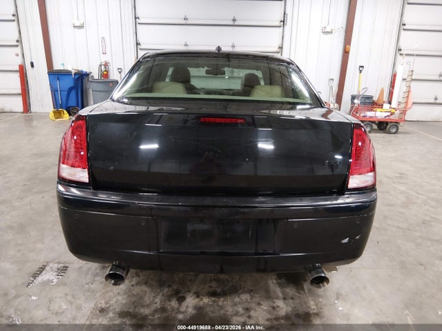 Chrysler 300c Hemi