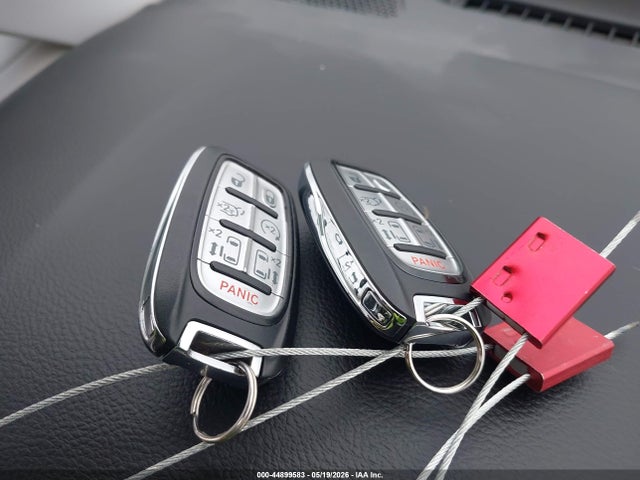 Chrysler Pacifica Touring L Plus