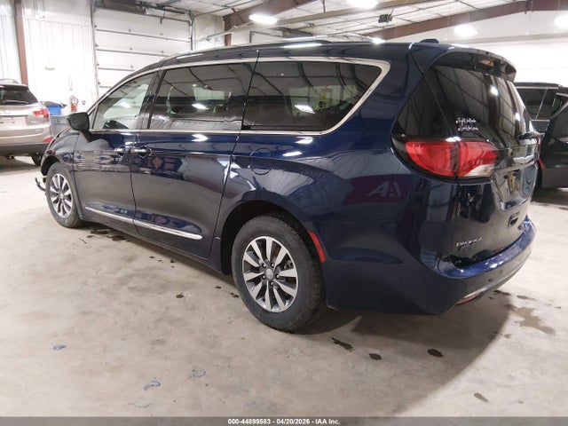 Chrysler Pacifica Touring L Plus