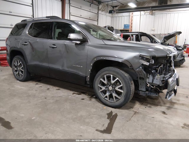 Salvage GMC Acadia Image