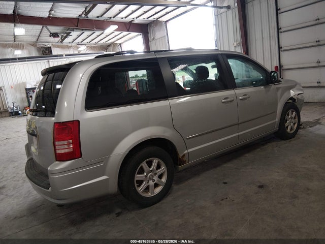 Chrysler Town & Country Touring