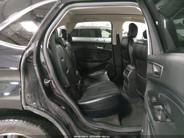 Ford Edge Titanium