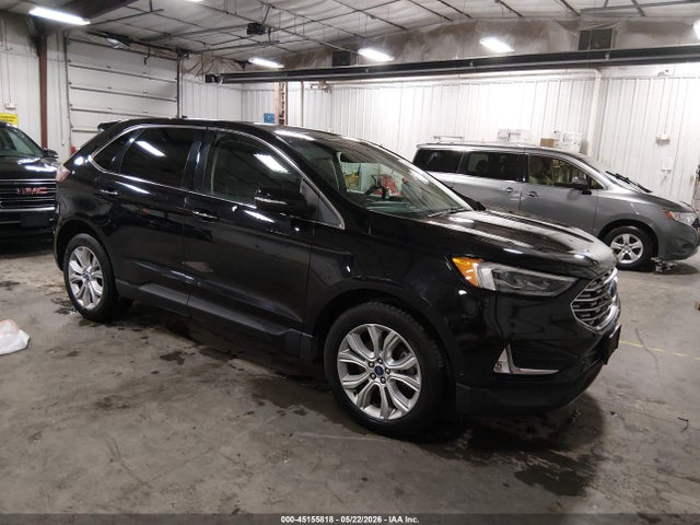 Salvage Ford Edge Image