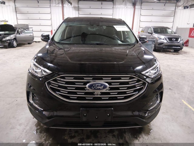 Ford Edge Titanium