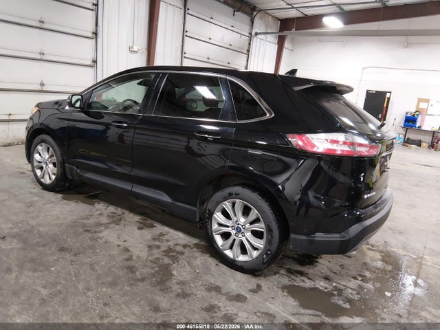 Ford Edge Titanium
