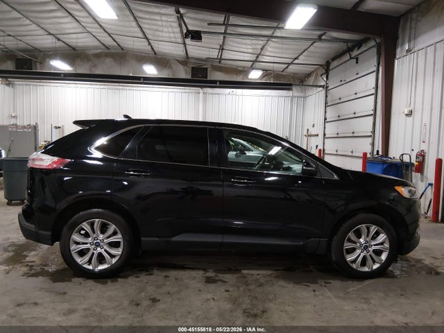 Ford Edge Titanium