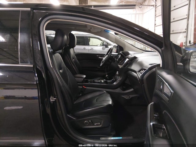 Ford Edge Titanium