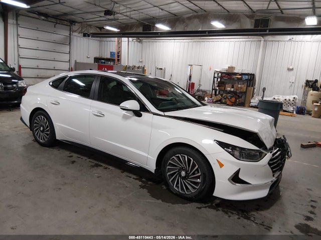 Salvage Hyundai SONATA Image