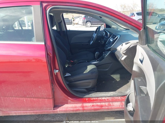 Chevrolet Sonic Lt Auto