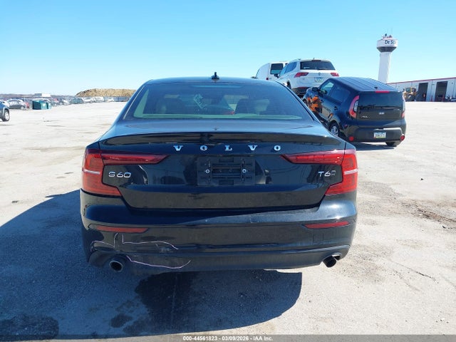 Volvo S60 T6 Momentum