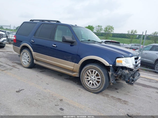 Salvage Ford Expedition Image