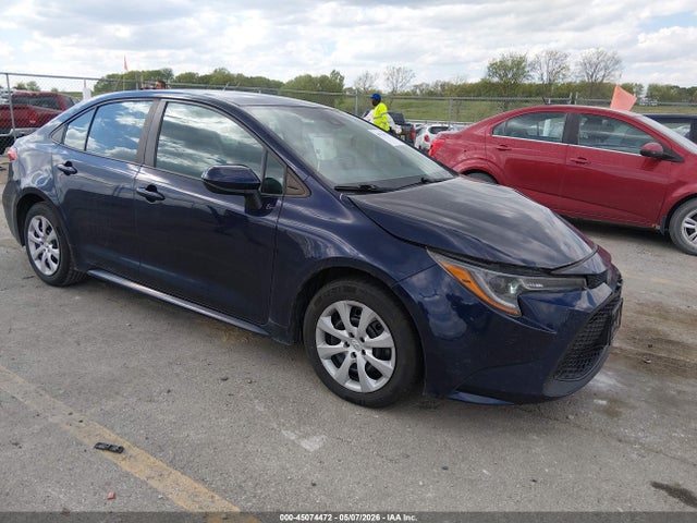 Salvage Toyota Corolla Image