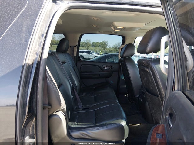 Chevrolet Suburban 1500 Lt