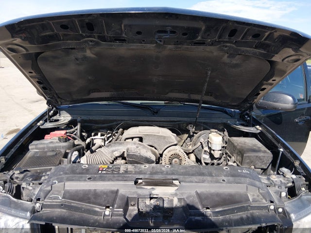 Chevrolet Suburban 1500 Lt