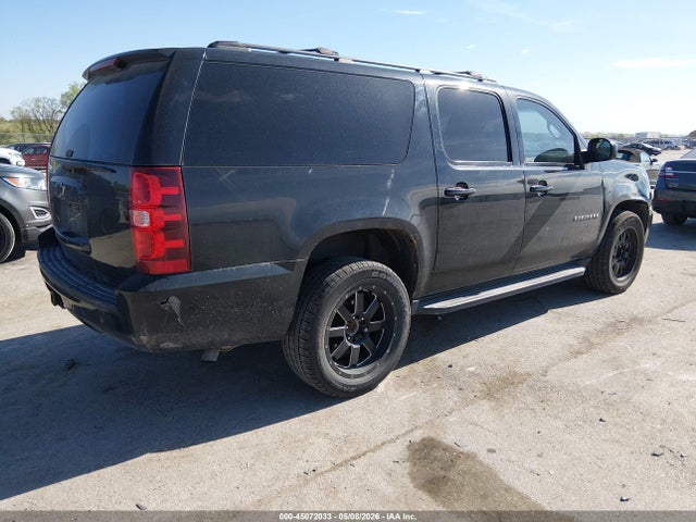 Chevrolet Suburban 1500 Lt
