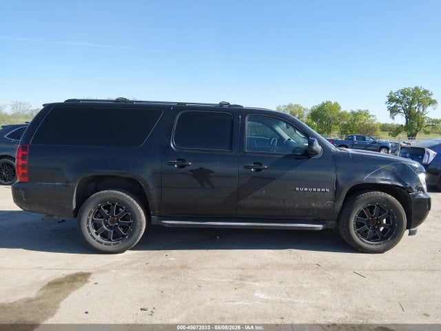 Chevrolet Suburban 1500 Lt