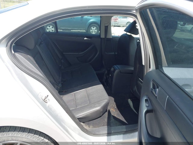 Volkswagen Jetta 2.5l Se