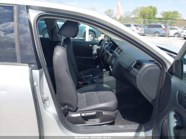 Volkswagen Jetta 2.5l Se