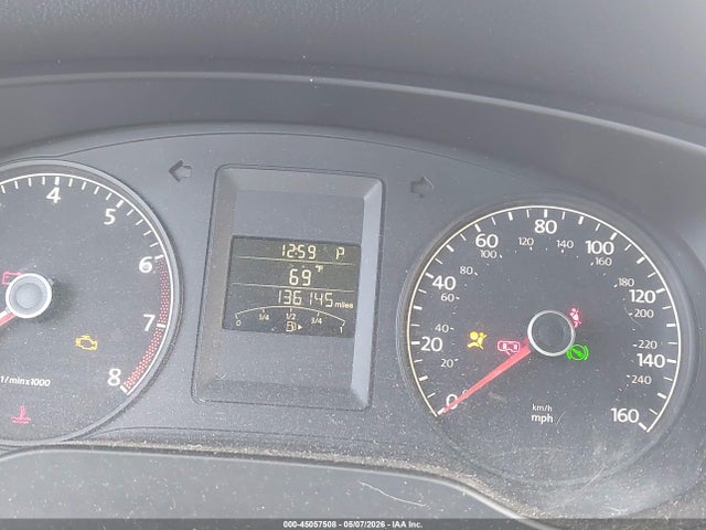 Volkswagen Jetta 2.5l Se