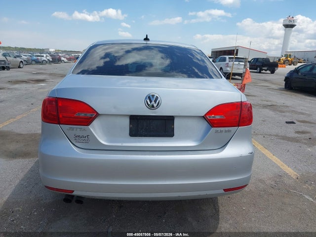 Volkswagen Jetta 2.5l Se