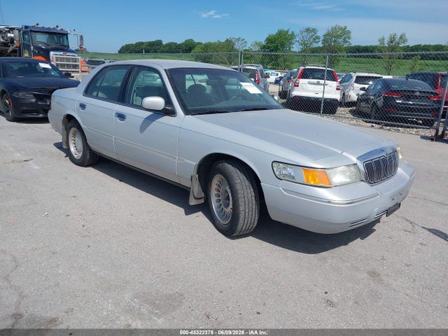 Salvage Mercury Grand Marquis Image