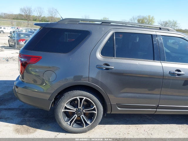 Ford Explorer Sport