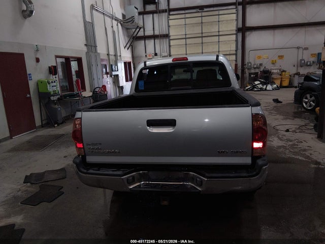 Toyota Tacoma Base V6
