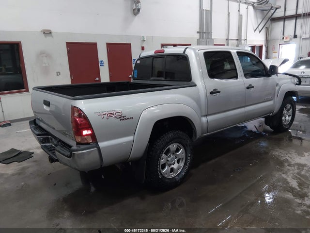Toyota Tacoma Base V6