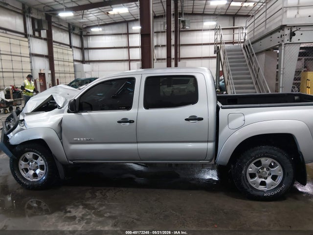 Toyota Tacoma Base V6