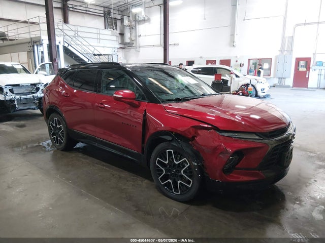 Salvage Chevrolet Blazer Image
