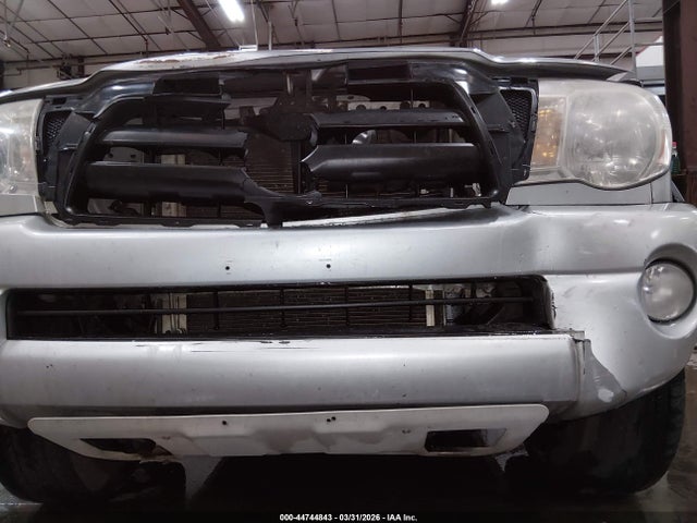 Toyota Tacoma Prerunner V6