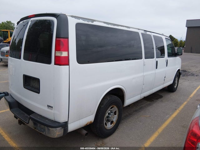 Chevrolet Express Lt