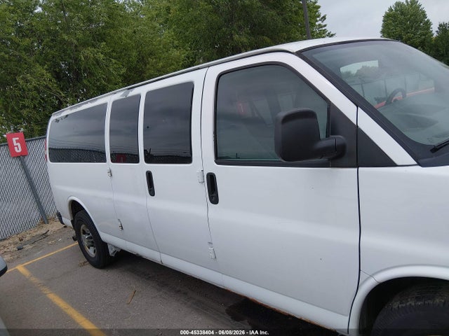 Chevrolet Express Lt