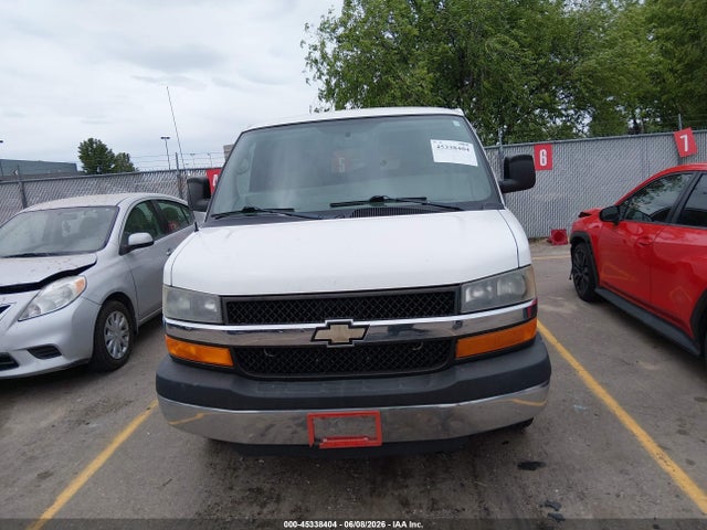 Chevrolet Express Lt