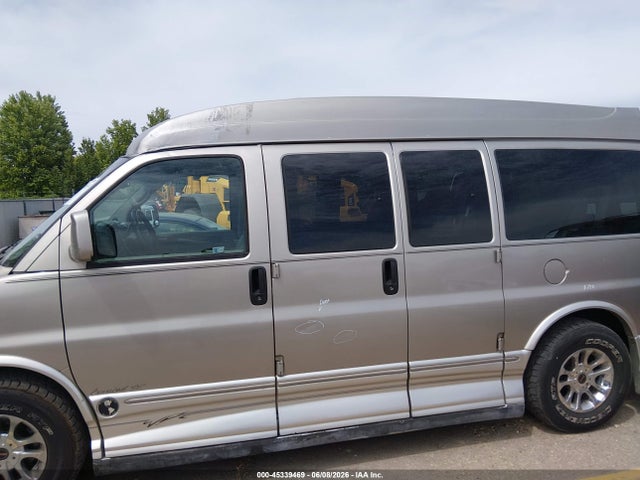 GMC Savana Upfitter