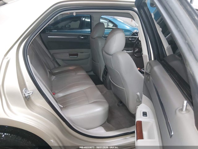 Chrysler 300c Hemi