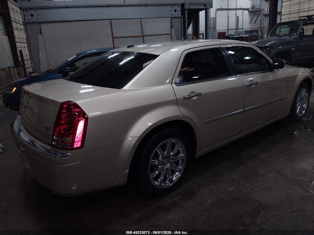 Chrysler 300c Hemi